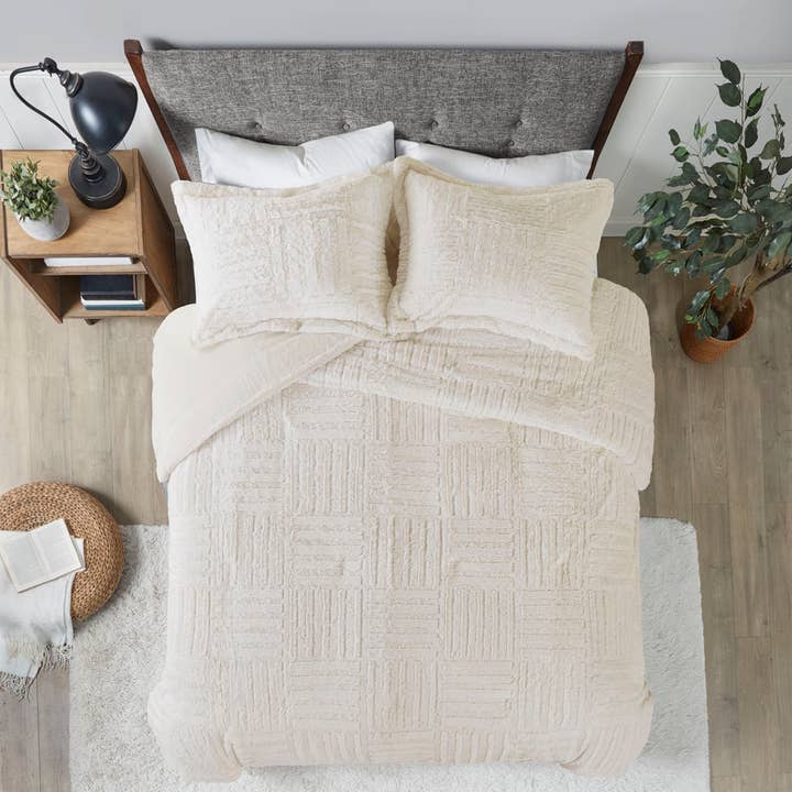 3-Piece Faux Faur Checkbord Comforter Set, Ivory - SELFTRITSS