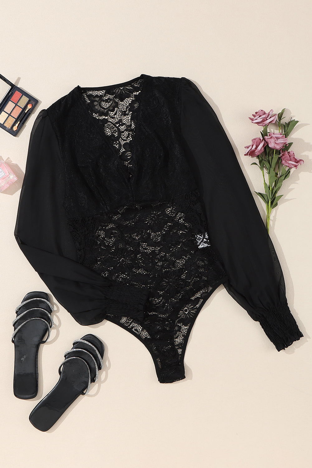 Black Bubble Sleeve Scalloped Lace Bodysuit - SELFTRITSS