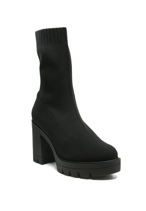 Zinnia Knitted Block Heeled Boots - SELFTRITSS
