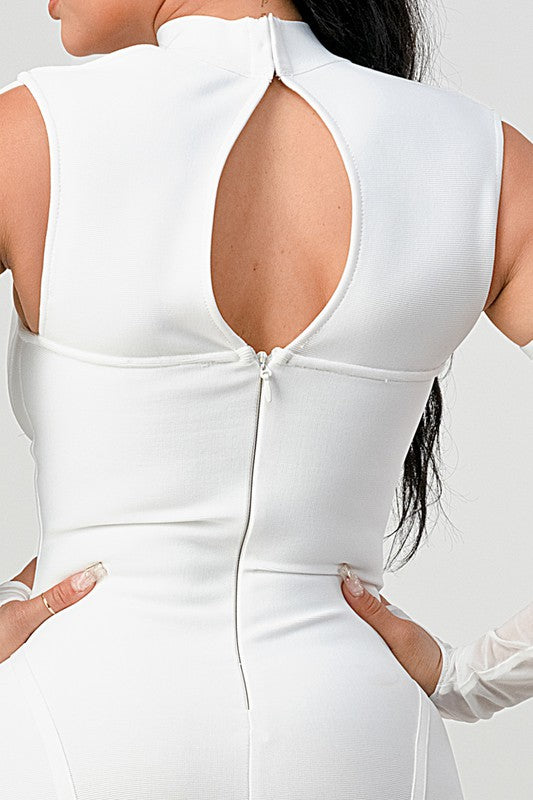 Chic Contour Cold-Shoulder Midi Dress - SELFTRITSS