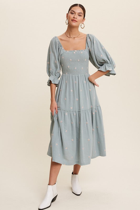 Ditzy Floral Embroidery Puff Sleeve Maxi Dress - SELFTRITSS