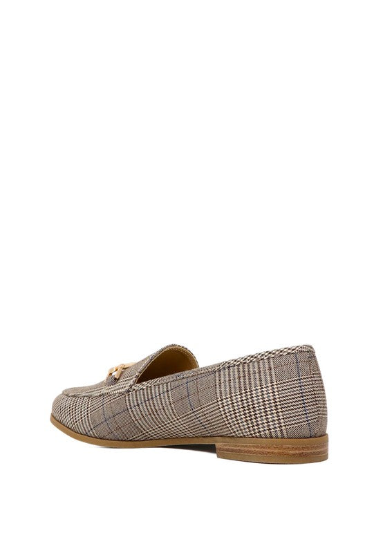 Zaara Solid Faux Suede Loafers - SELFTRITSS