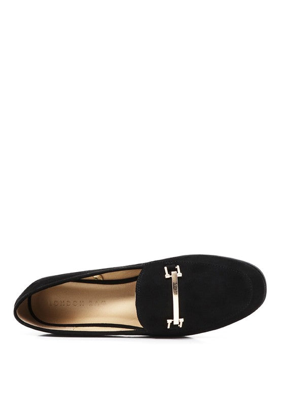 Zaara Solid Faux Suede Loafers - SELFTRITSS