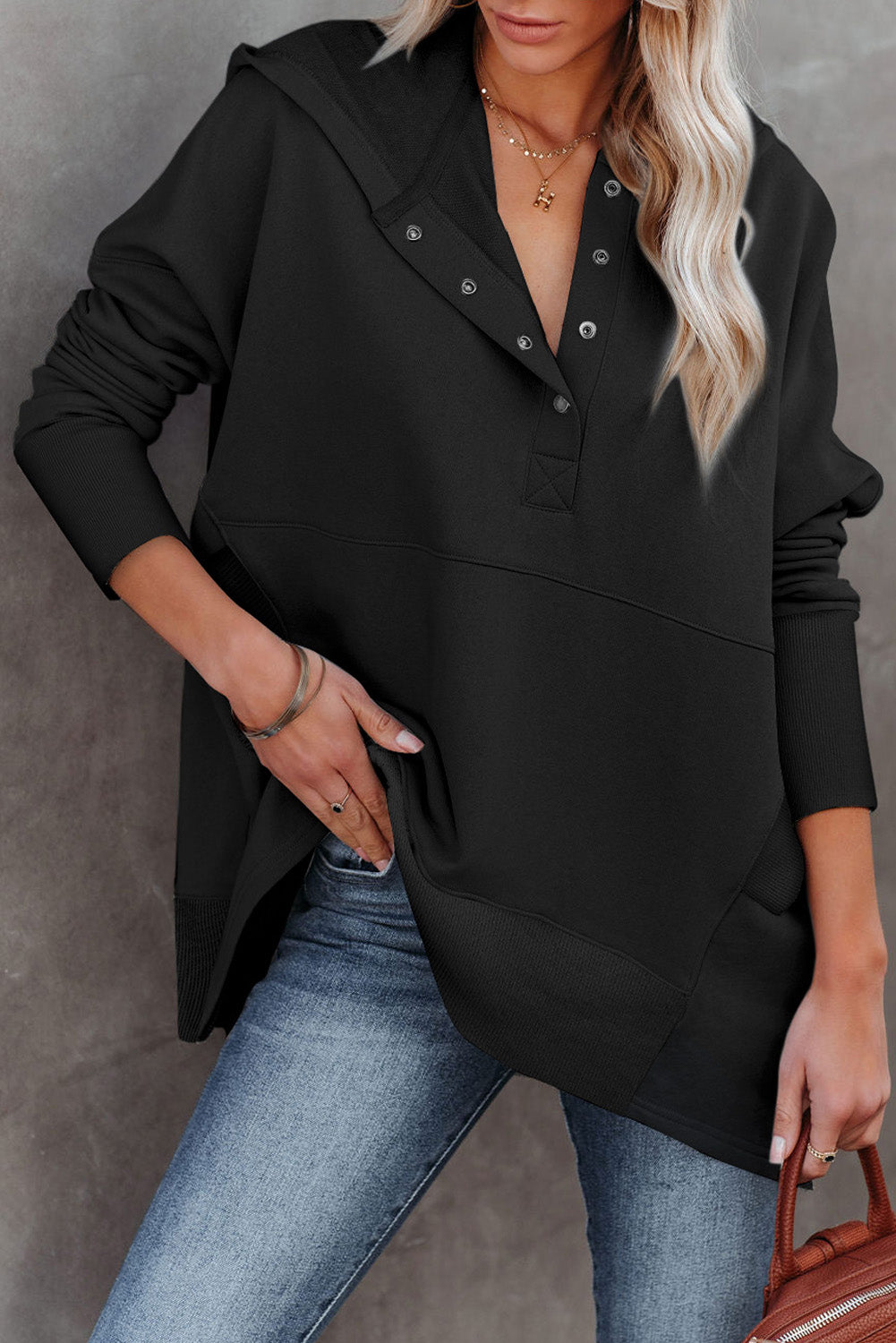 Black Batwing Sleeve Pocketed Henley Hoodie - SELFTRITSS