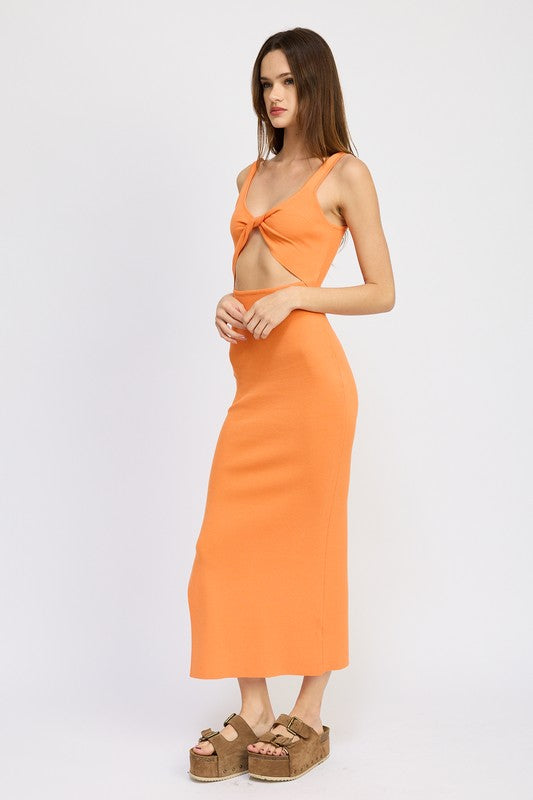 FRONT KNOT MIDI DRESS WITH CUTOUT - SELFTRITSS