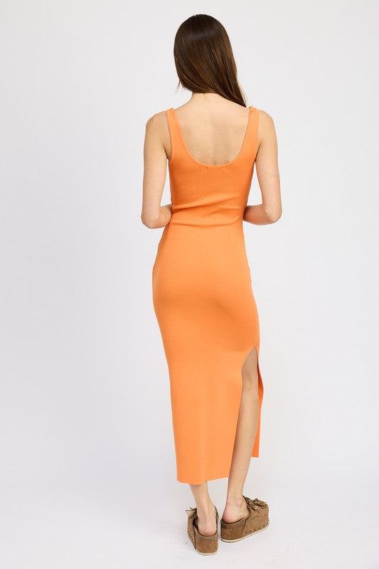 FRONT KNOT MIDI DRESS WITH CUTOUT - SELFTRITSS