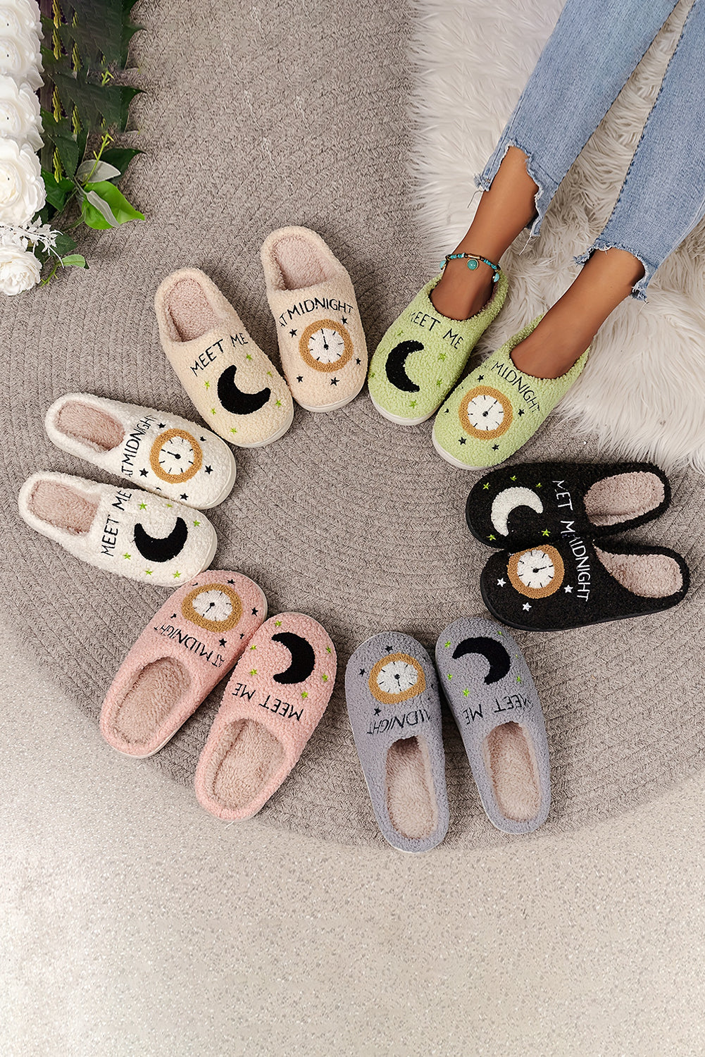 Light Pink Moon & Clock Pattern Fuzzy Home Slippers - SELFTRITSS