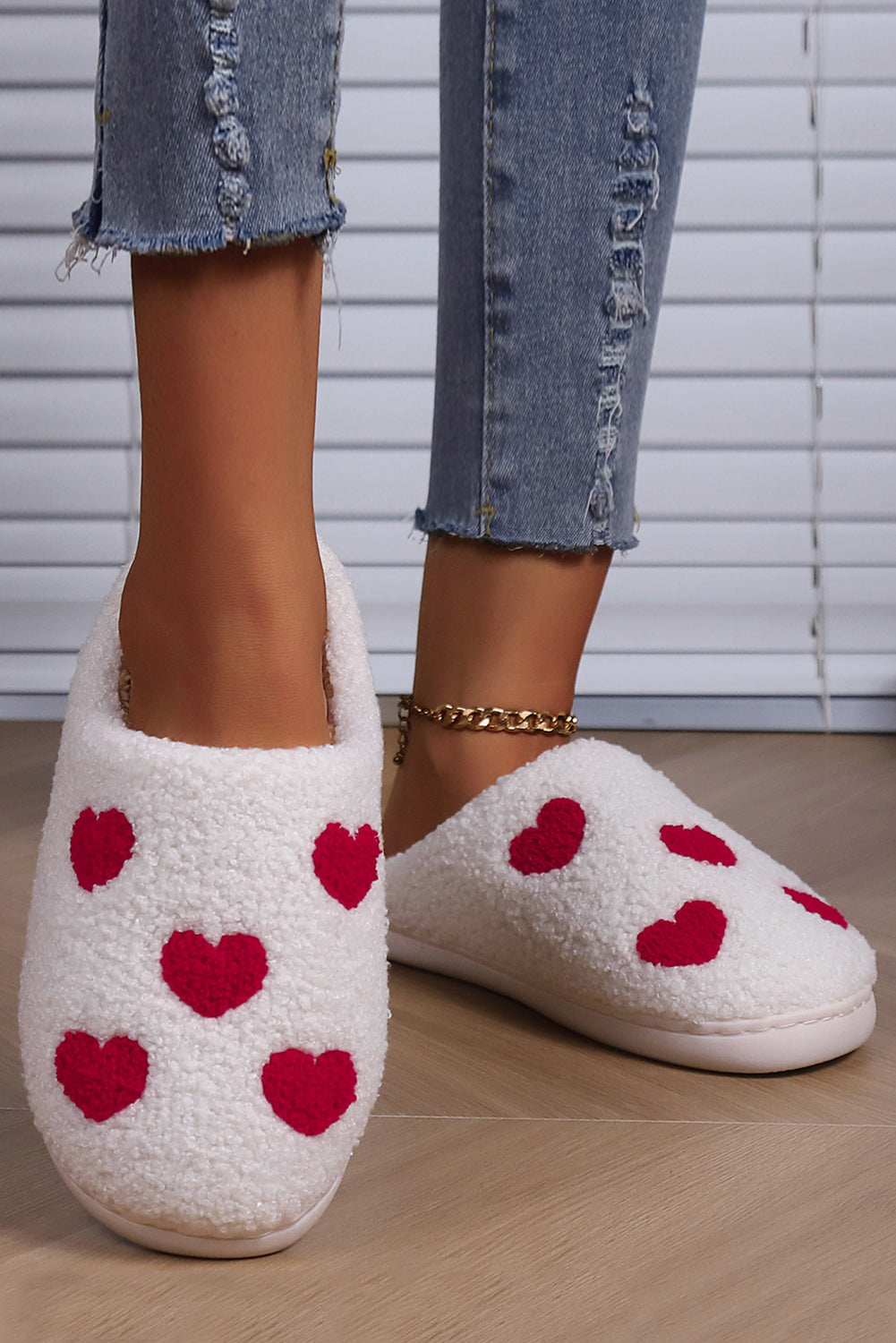 White Valentines Day Hearts Print Plush House Slippers - SELFTRITSS