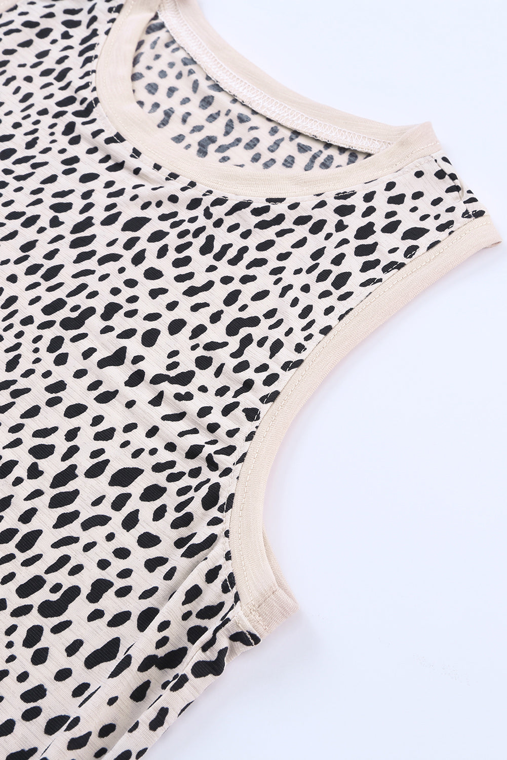 Leopard Print Round Neck Tank Top - SELFTRITSS   