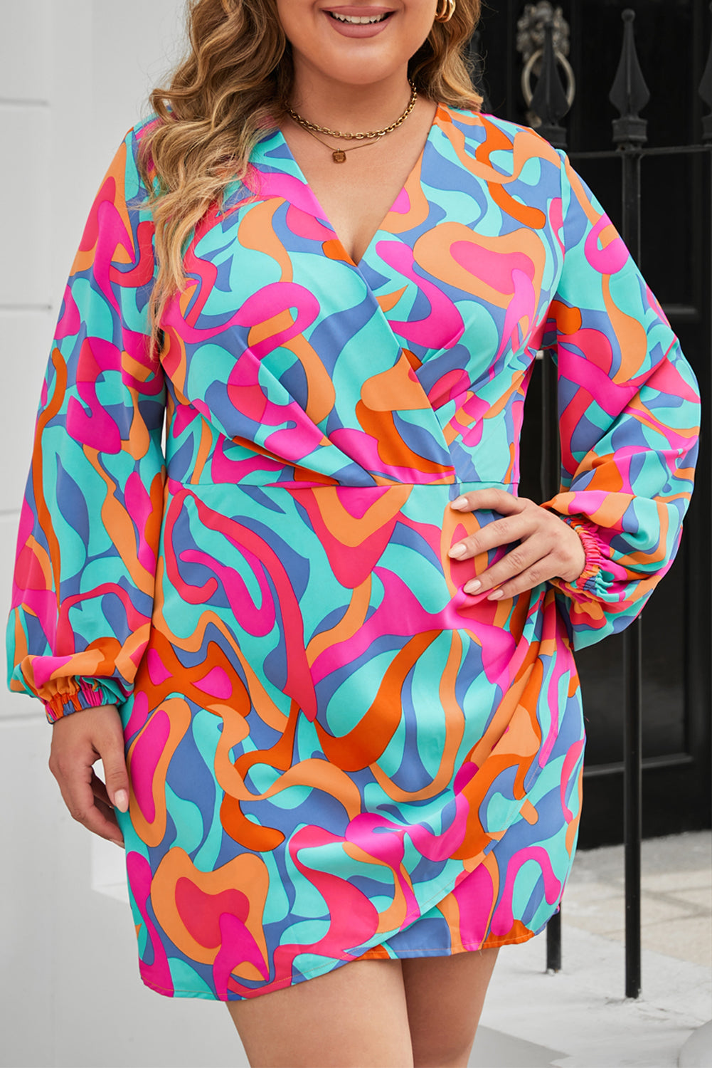 Multicolor Plus Size Abstract Print Pleated Surplice Long Sleeve Dress - SELFTRITSS