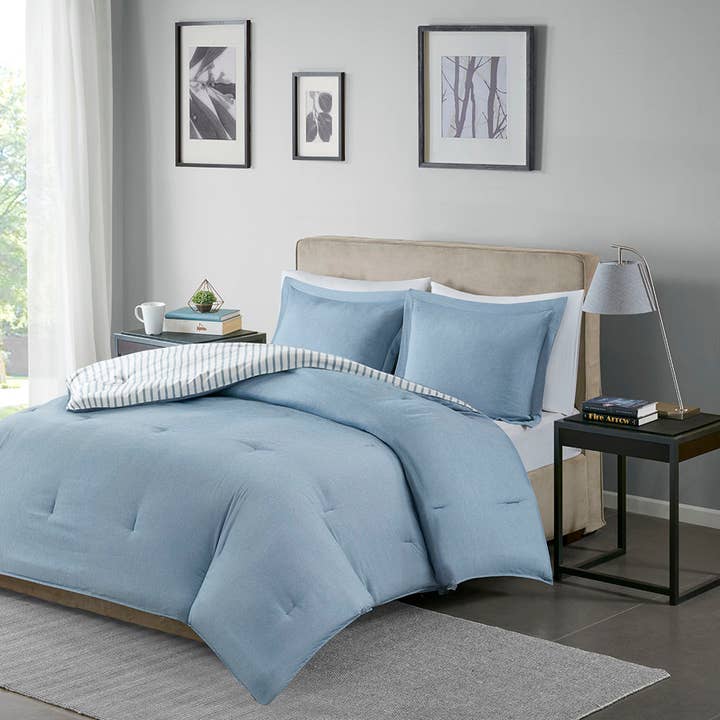 Reversible Striped/Solid Comforter Mini Set, Blue - SELFTRITSS