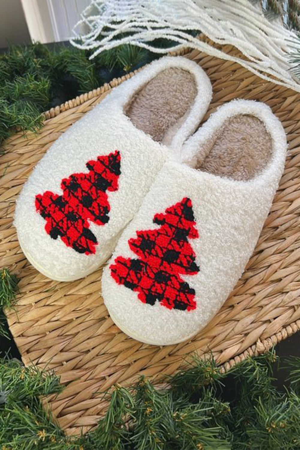 White Fuzzy Tree Pattern Christmas Fashion Home Slippers - SELFTRITSS