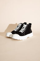 CRAYON-G Lace up Sneakers - SELFTRITSS