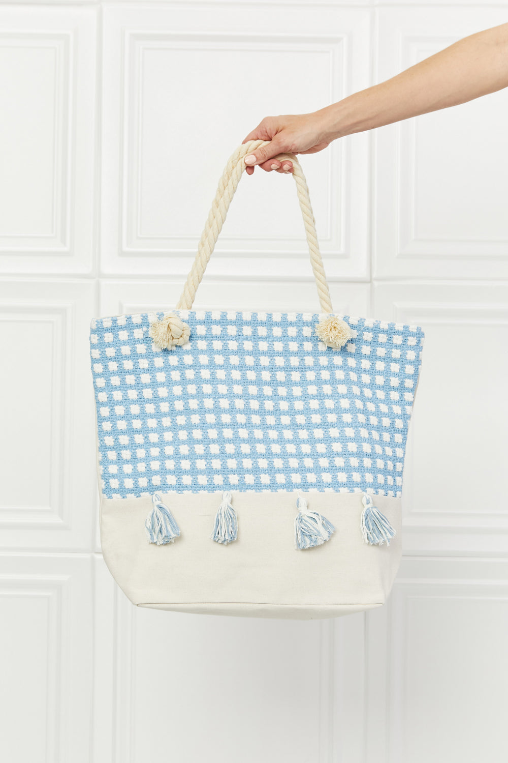 Justin Taylor Picnic Date Tassel Tote Bag - SELFTRITSS