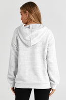 White Quilted Kangaroo Pocket Drawstring Hoodie - SELFTRITSS