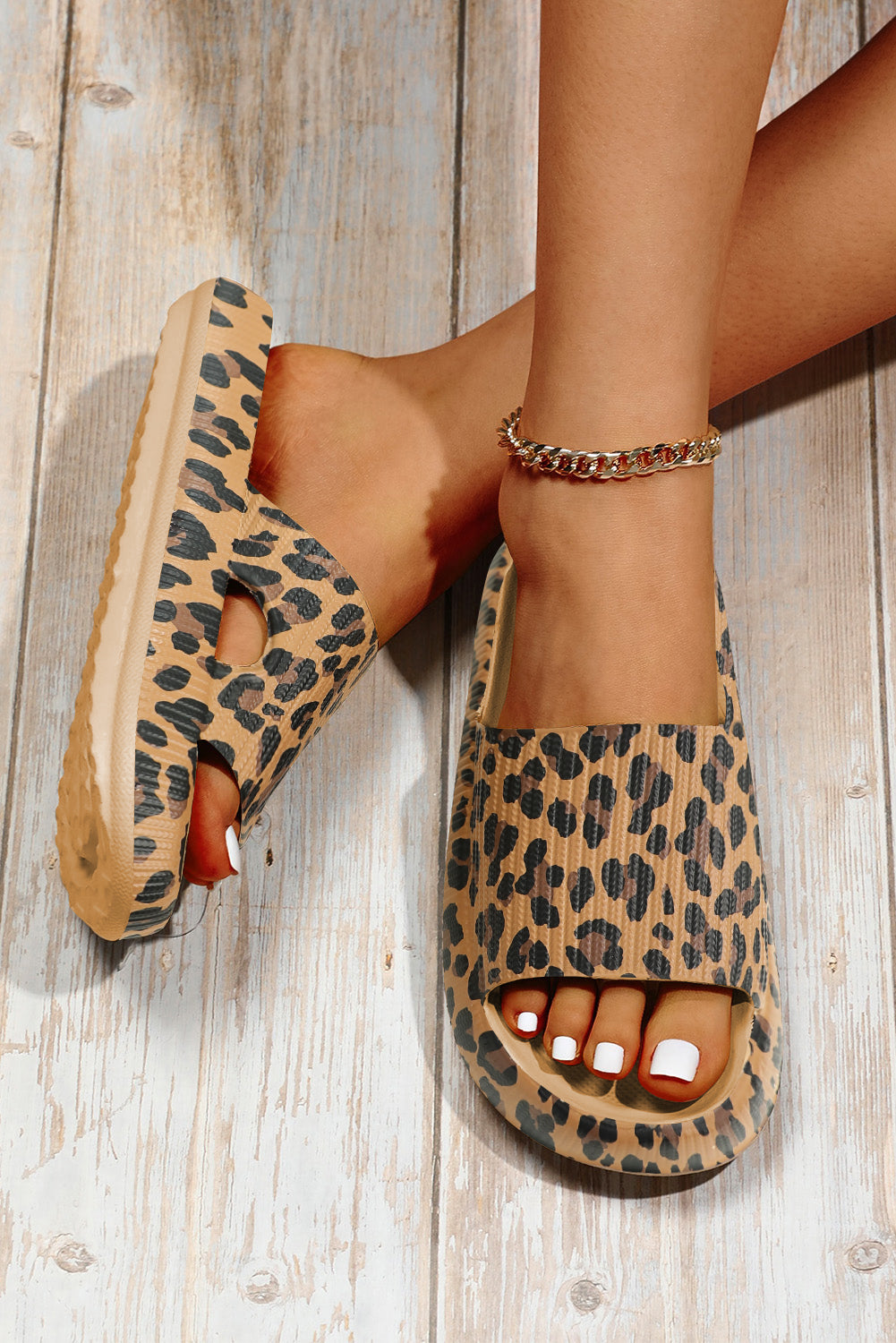Leopard Print Thick Sole Slip On Slippers - SELFTRITSS