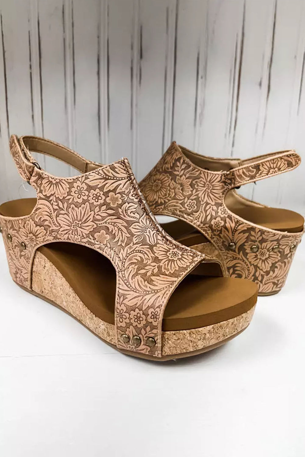Brown Vintage Floral Leather Rivet Hollowed Platform Sandals - SELFTRITSS
