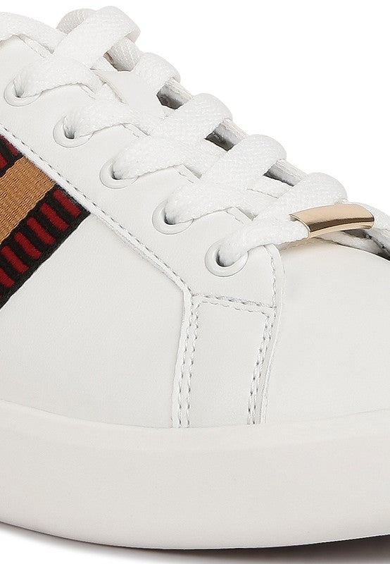 Loyalty Embroidery Detail Sneakers - SELFTRITSS  