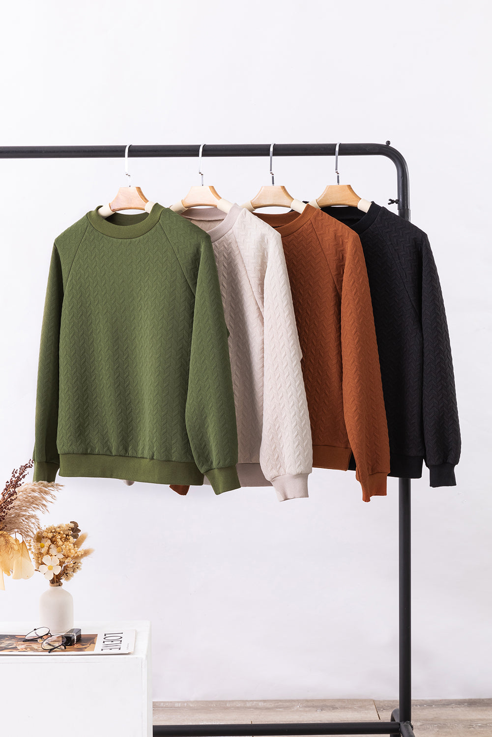 Jungle Green Solid Textured Raglan Sleeve Pullover Sweatshirt - SELFTRITSS