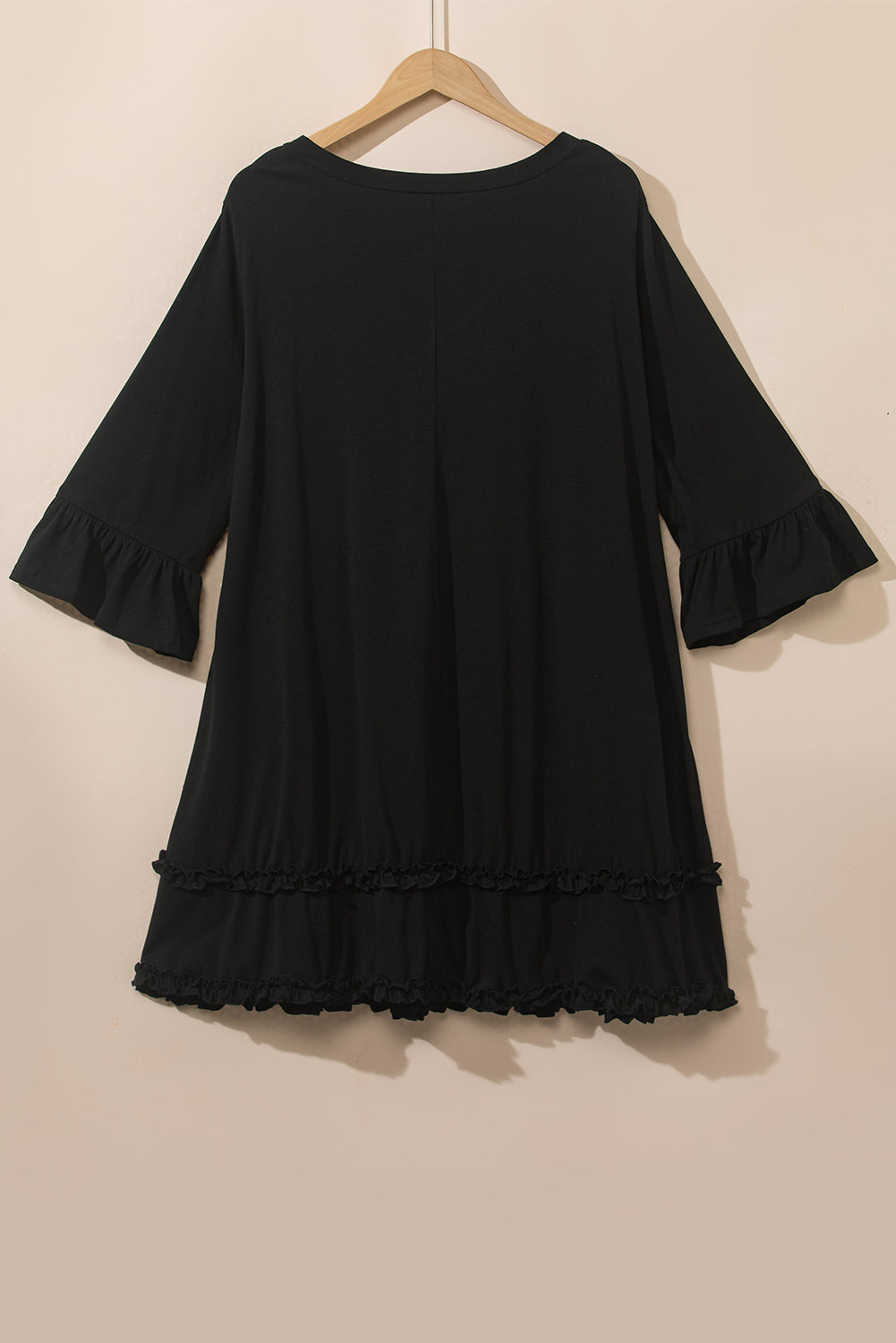 Black Plus Size Ruffled Trim 3/4 Sleeve Dress