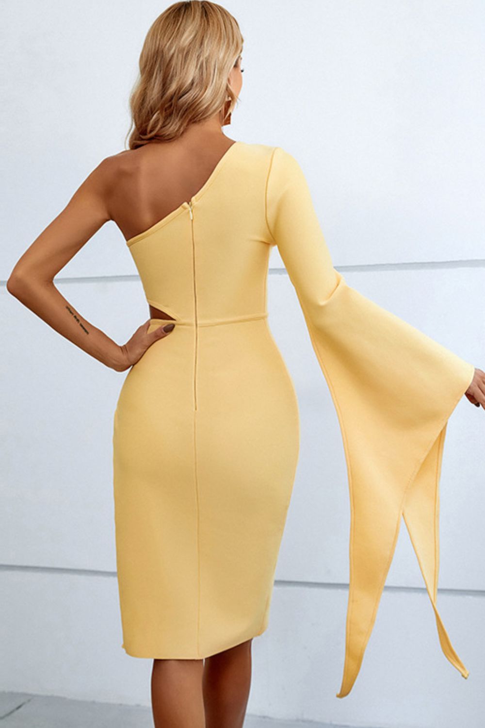 Cutout Split Flare Sleeve One-Shoulder Dress - SELFTRITSS