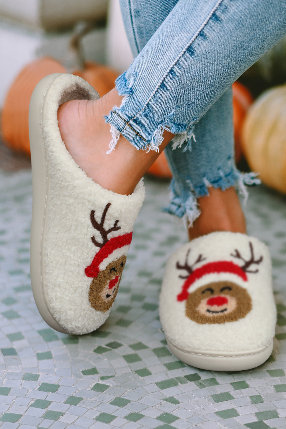 White Christmas Deer Home Indoor Plush Slippers - SELFTRITSS
