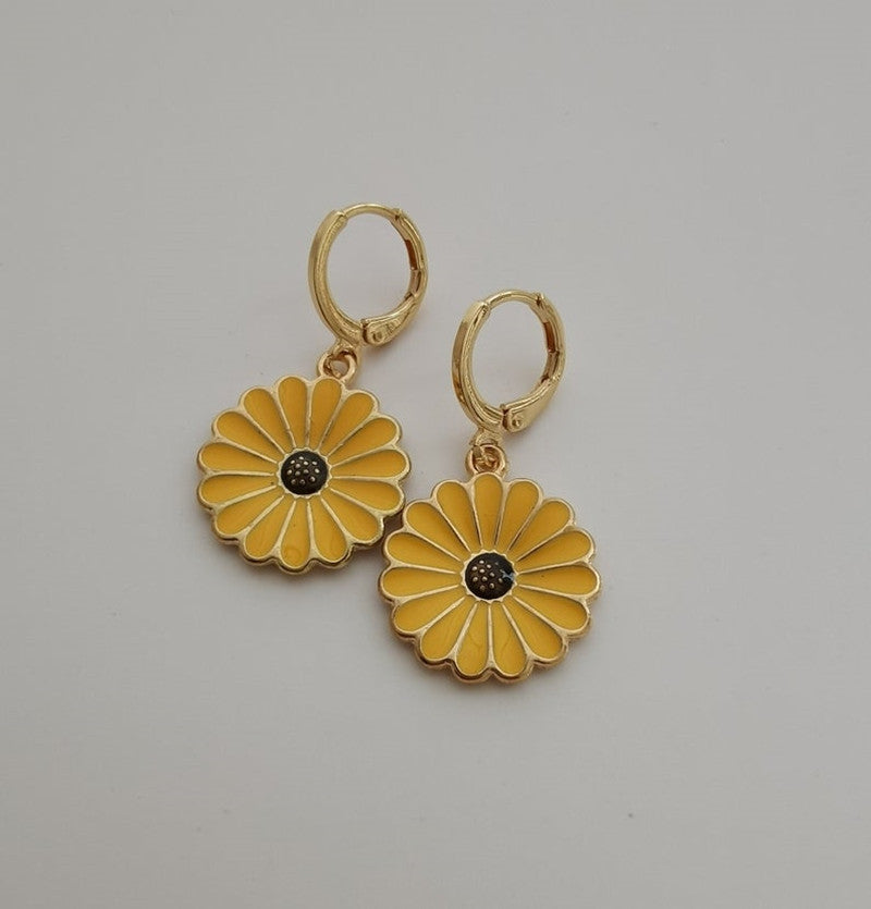 Summer Earrings Yellow Daisy Earrings - SELFTRITSS