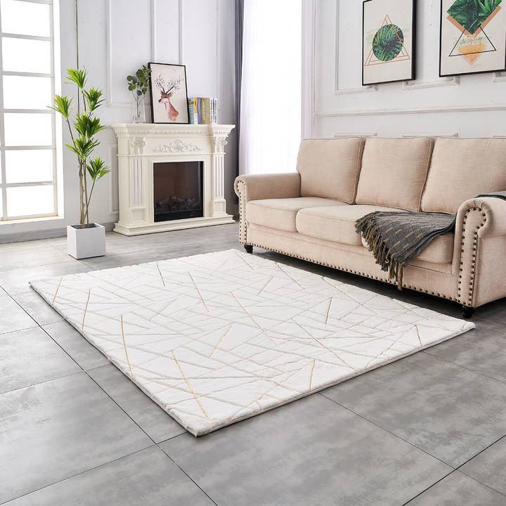 Lily White Geometric Abstract Gold-Gilded Faux Fur Rug - SELFTRITSS