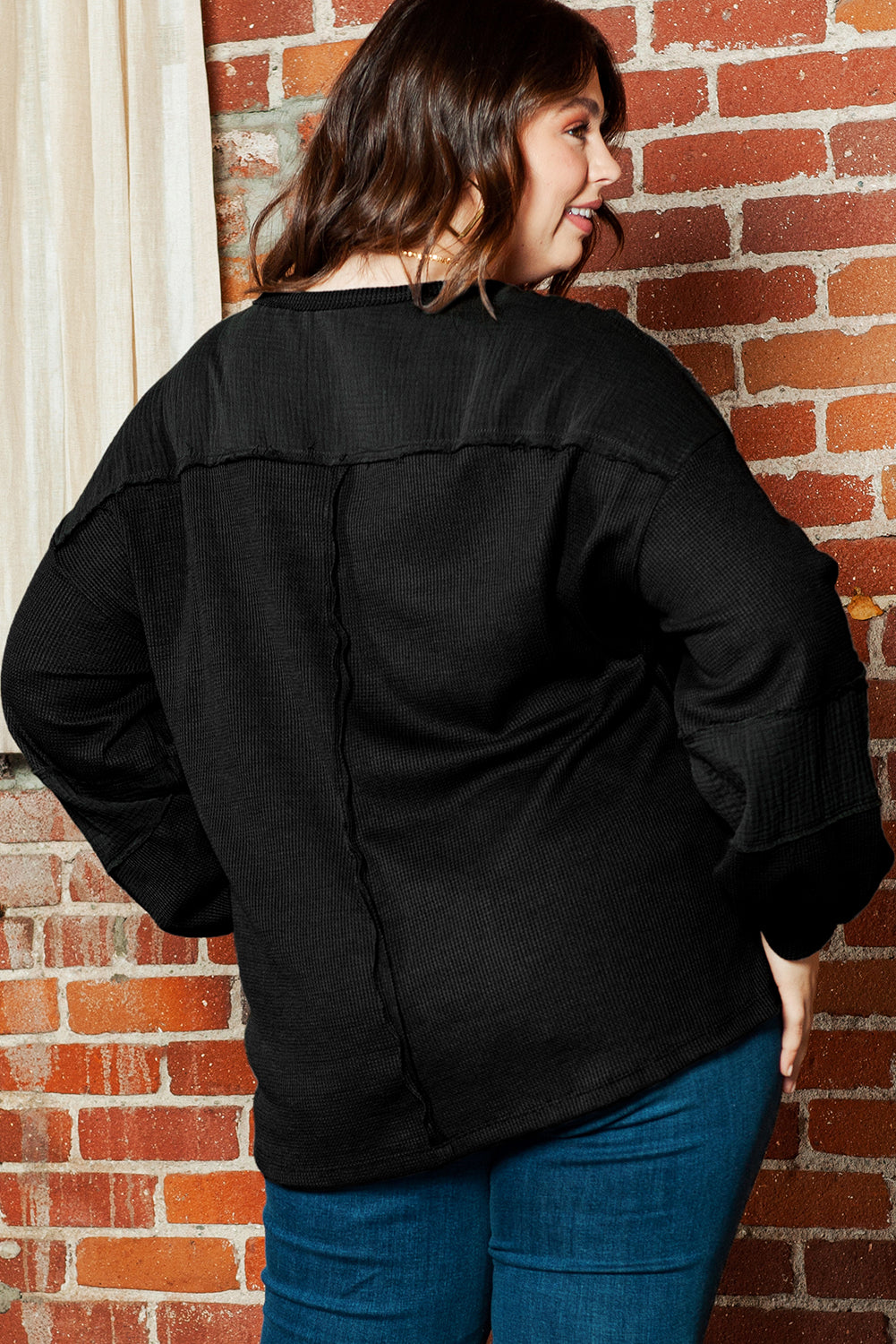 Black Plus Size Exposed Seam Crinkle Patchwork Top - SELFTRITSS   