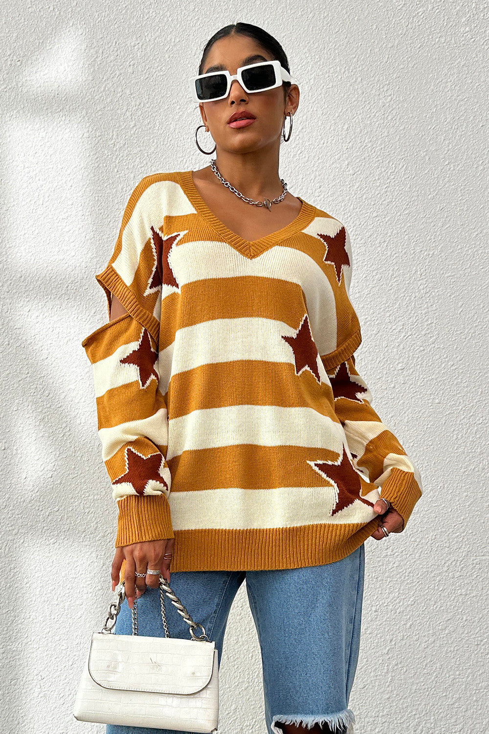 Star Pattern V-Neck Cutout Sweater - SELFTRITSS   