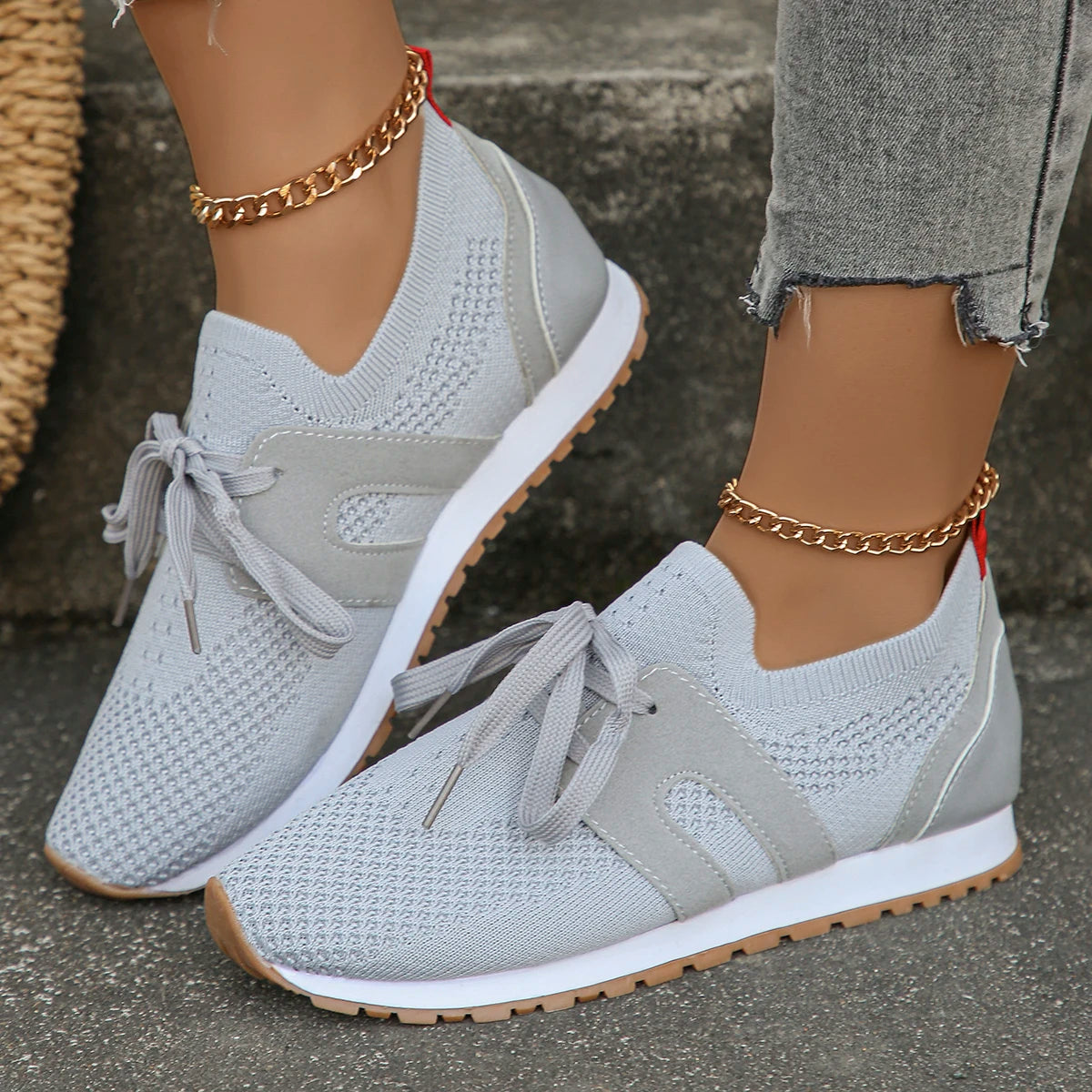 Breathable Knitted Flat Sneakers