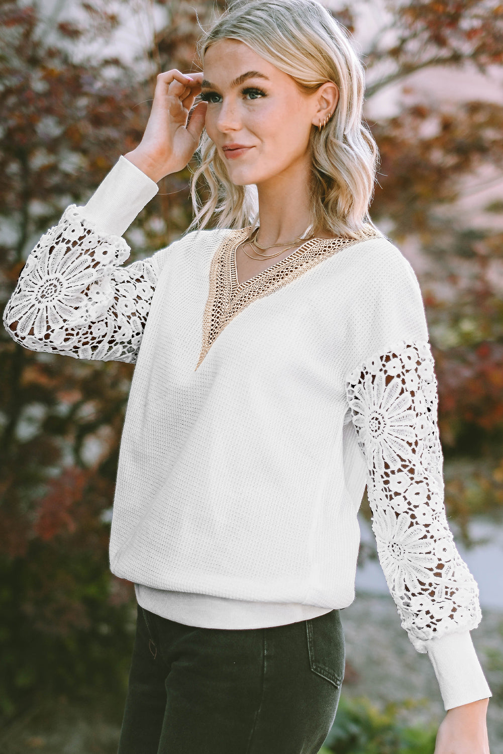 White Lace Splicing V Neck Puff Sleeve Top - SELFTRITSS