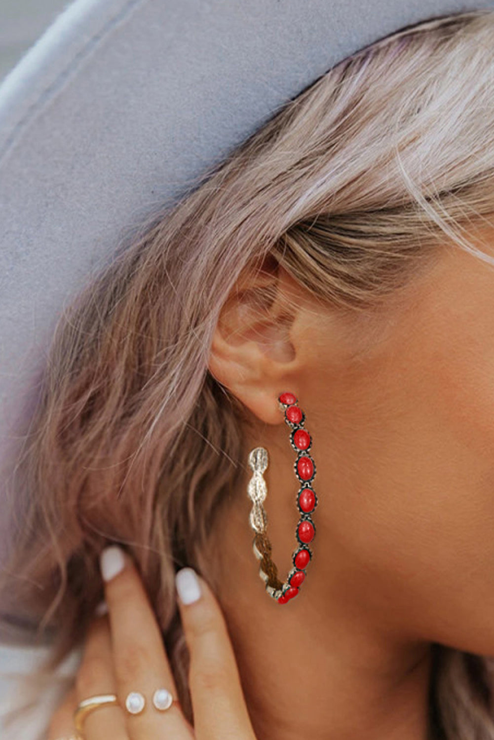 Fiery Red Gem Inlay Retro C-shape Earrings - SELFTRITSS