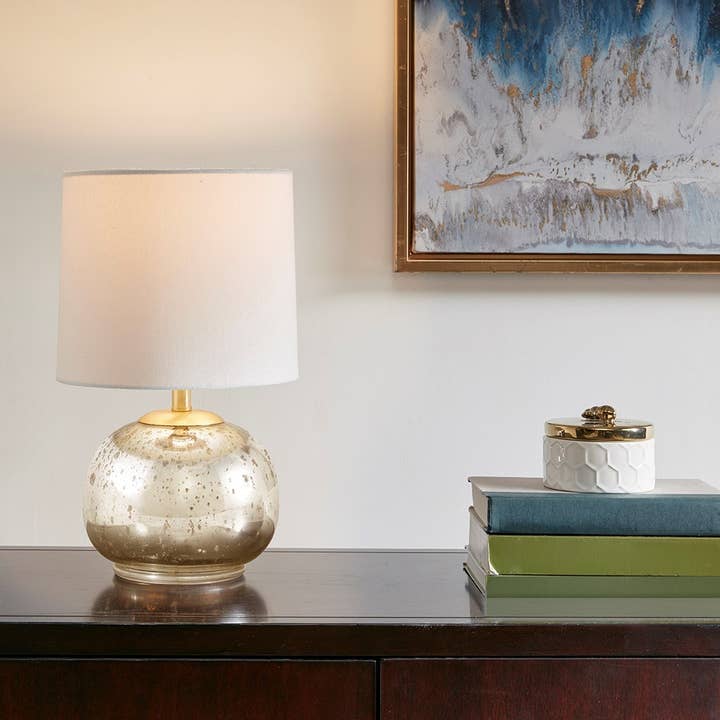 Spotted Silver Base Table Lamp - SELFTRITSS