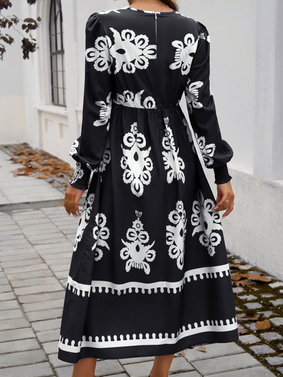 Devine Printed Surplice Lantern Sleeve Midi Dress - SELFTRITSS   