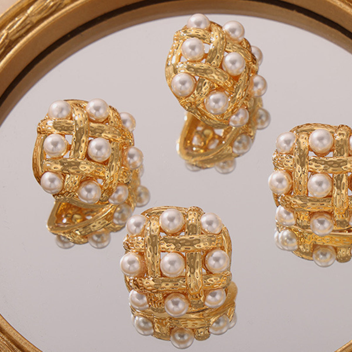 Copper Shell Pearl Stud Earrings - SELFTRITSS