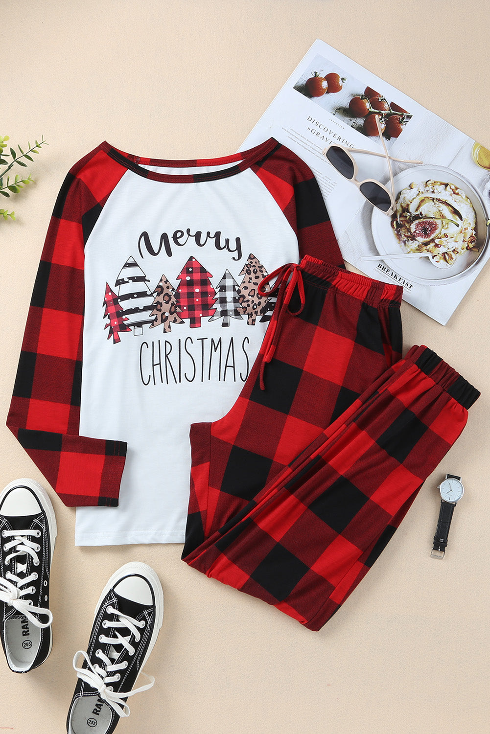 Fiery Red Plaid Merry Christmas Graphic Loungewear Set - SELFTRITSS