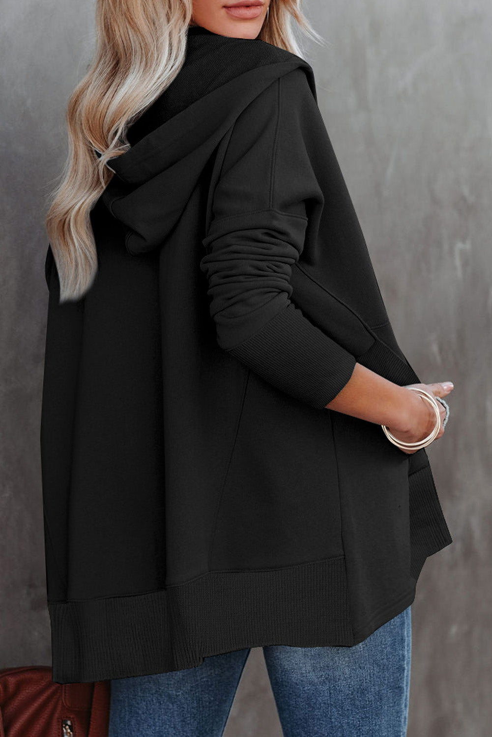 Black Batwing Sleeve Pocketed Henley Hoodie - SELFTRITSS