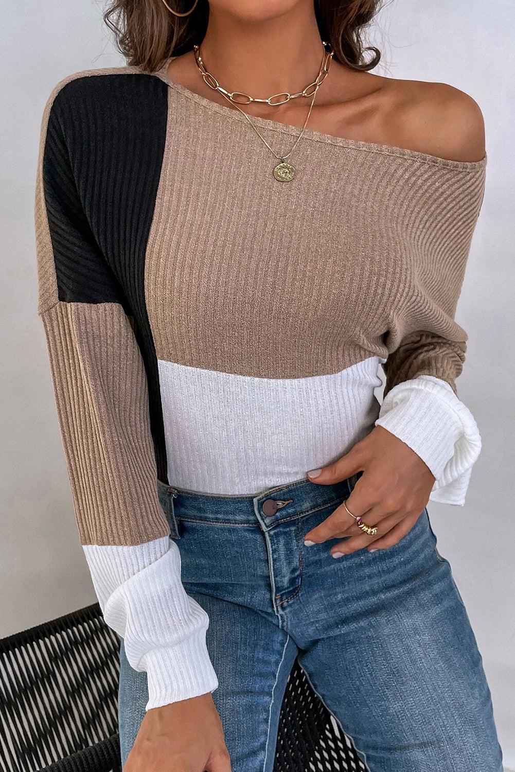 Parchment Ribbed Knit Color Block Drop Shoulder Top - SELFTRITSS