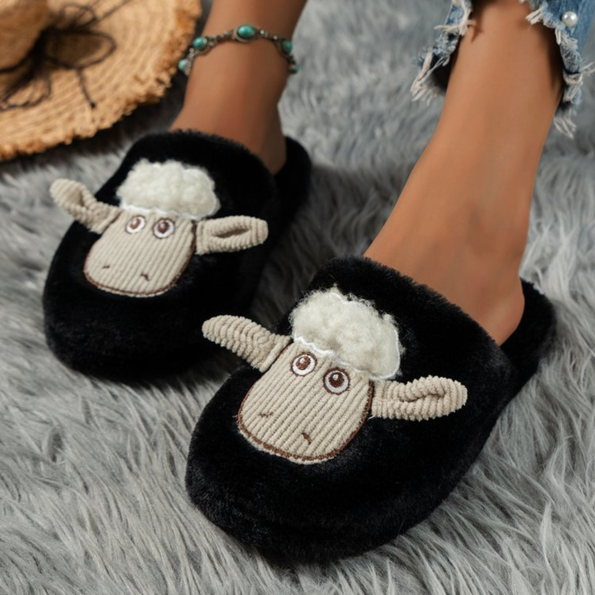 Sheep Round Toe Slippers - SELFTRITSS   