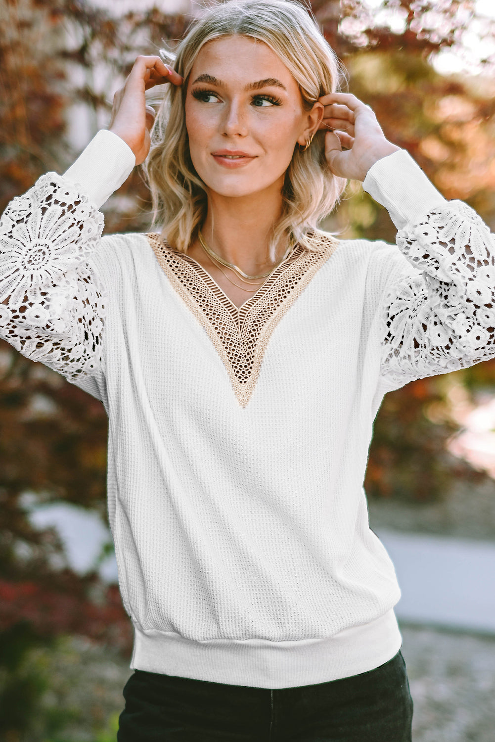 White Lace Splicing V Neck Puff Sleeve Top - SELFTRITSS