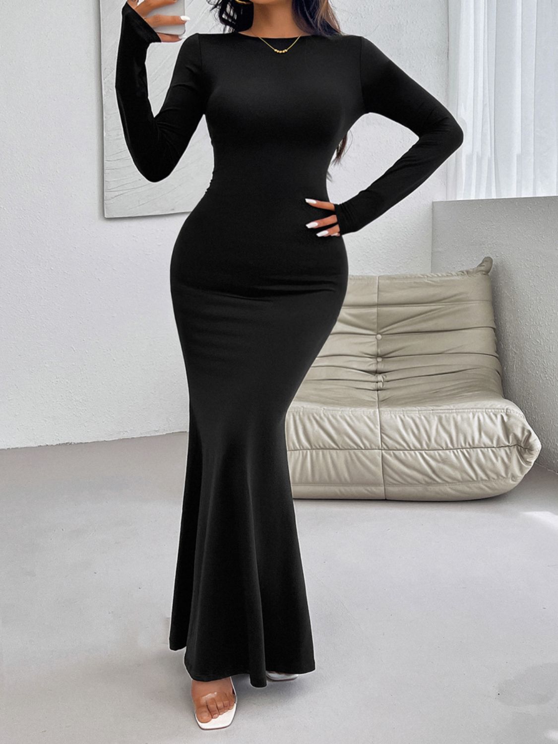 Devine Backless Round Neck Long Sleeve Maxi Dress - SELFTRITSS   