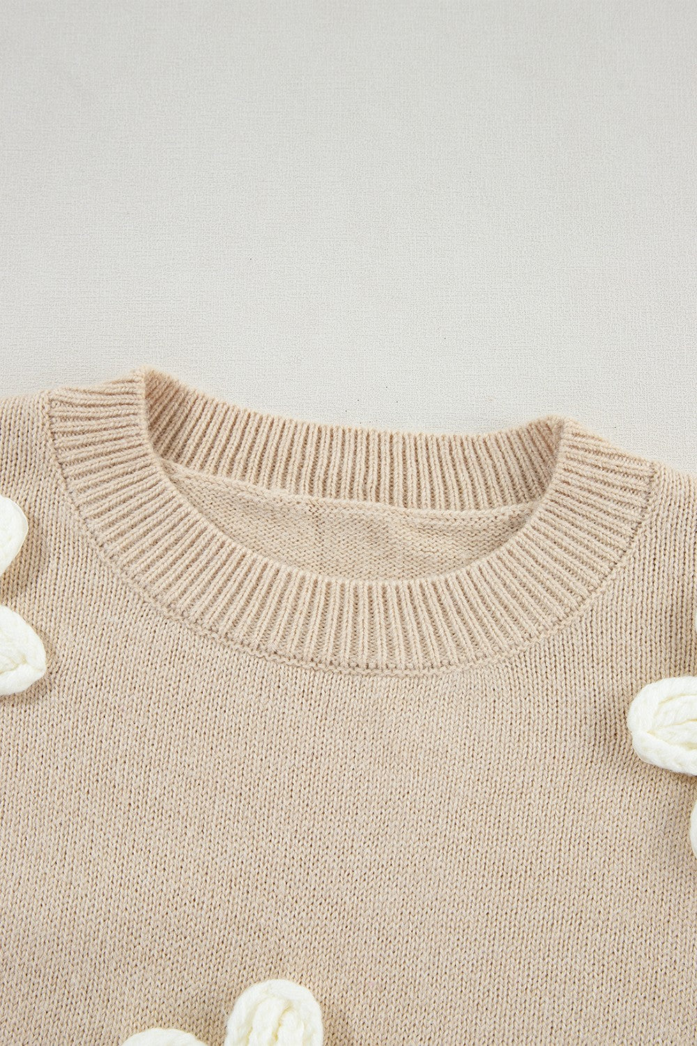 Crochet Flower Round Neck Long Sleeve Sweater - SELFTRITSS   