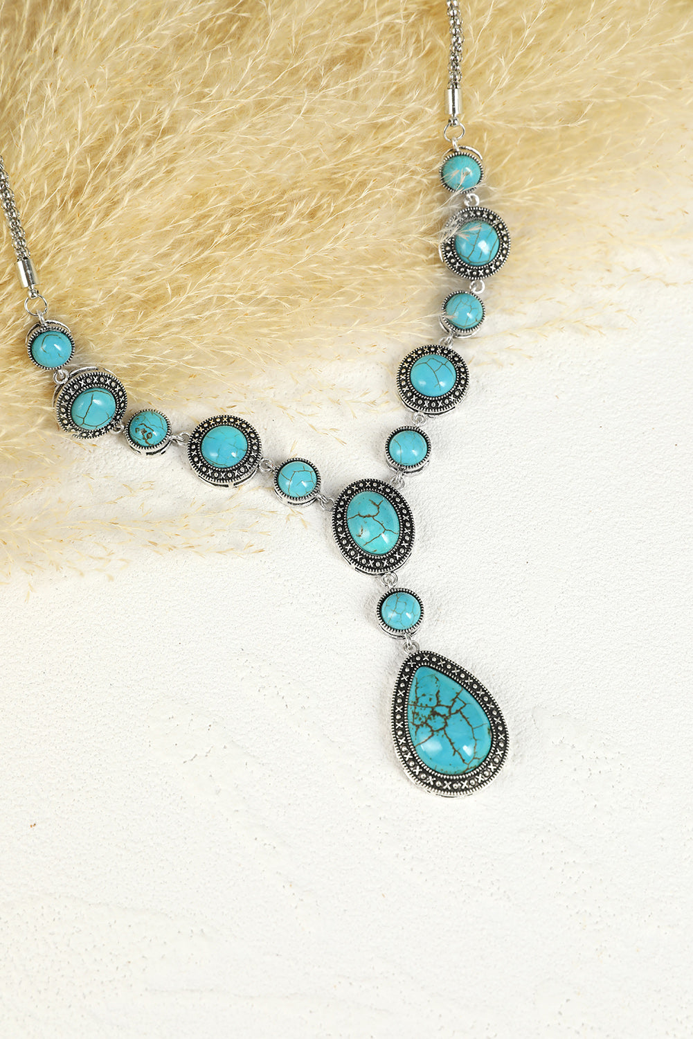 Green Crackle Turquoise Water Drop Accent Necklace - SELFTRITSS