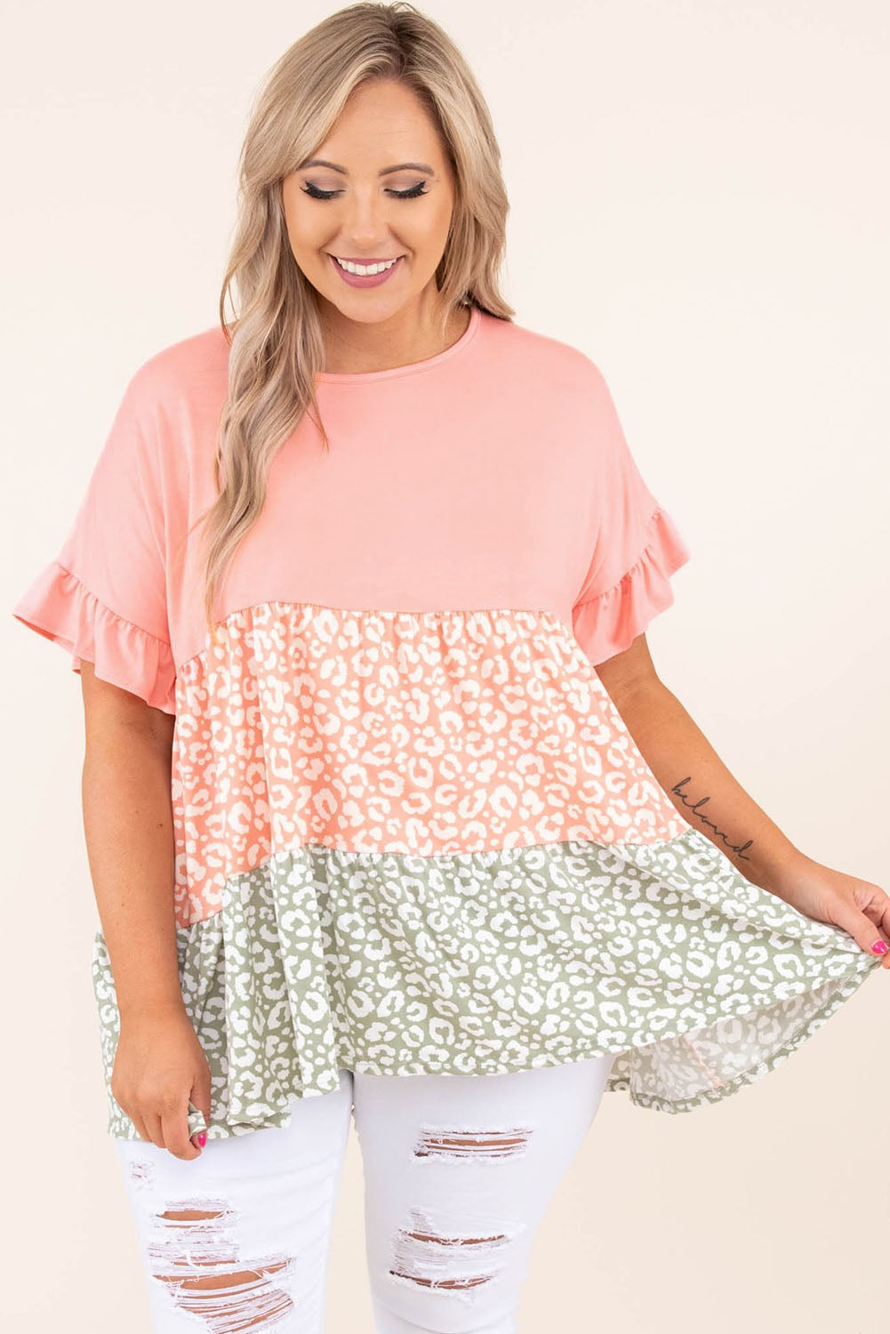 Pink Ruffled Short Sleeve Leopard Splicing Flowy Plus Size Top - SELFTRITSS   