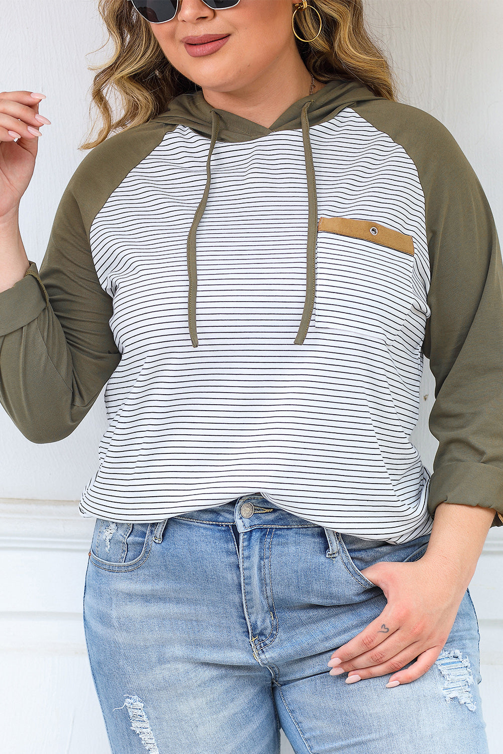 Green Striped Raglan Sleeve Buttoned Pocket Plus Size Hoodie - SELFTRITSS