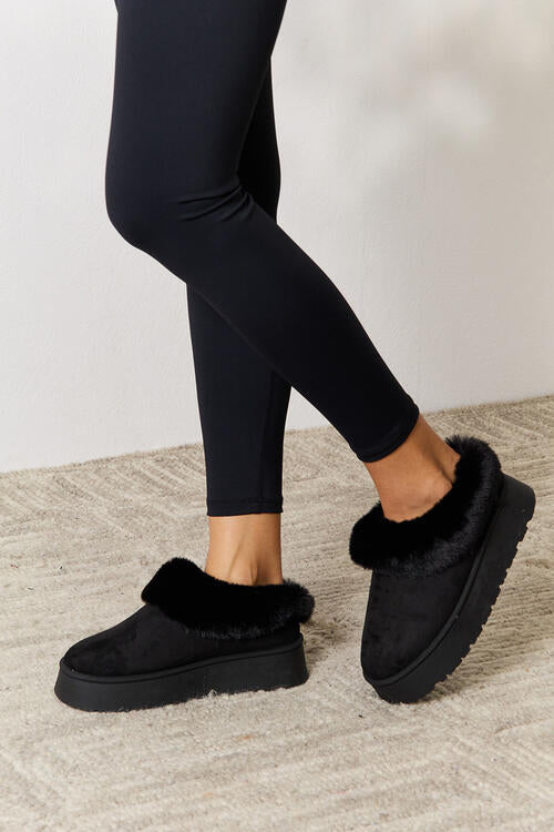 Legend Footwear Furry Chunky Platform Ankle Boots - SELFTRITSS