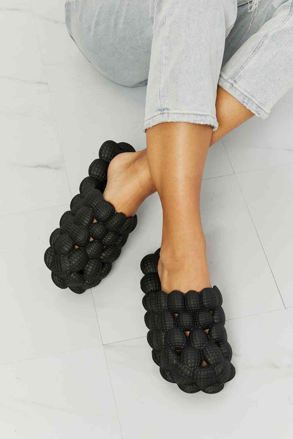 Laid Back Bubble Mules Slides in Black - SELFTRITSS