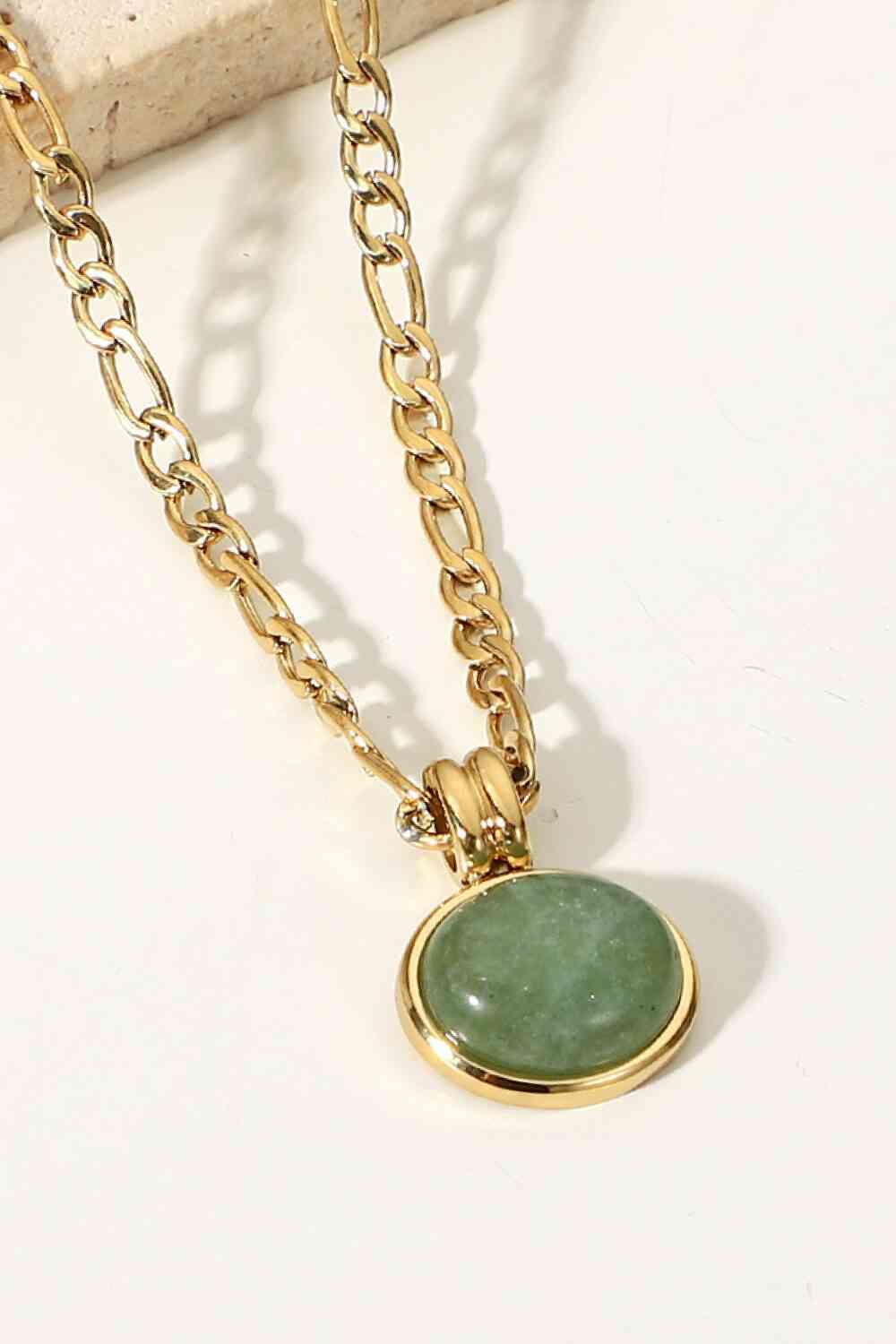 Inlaid Stone Round Pendant Chain Necklace - SELFTRITSS   