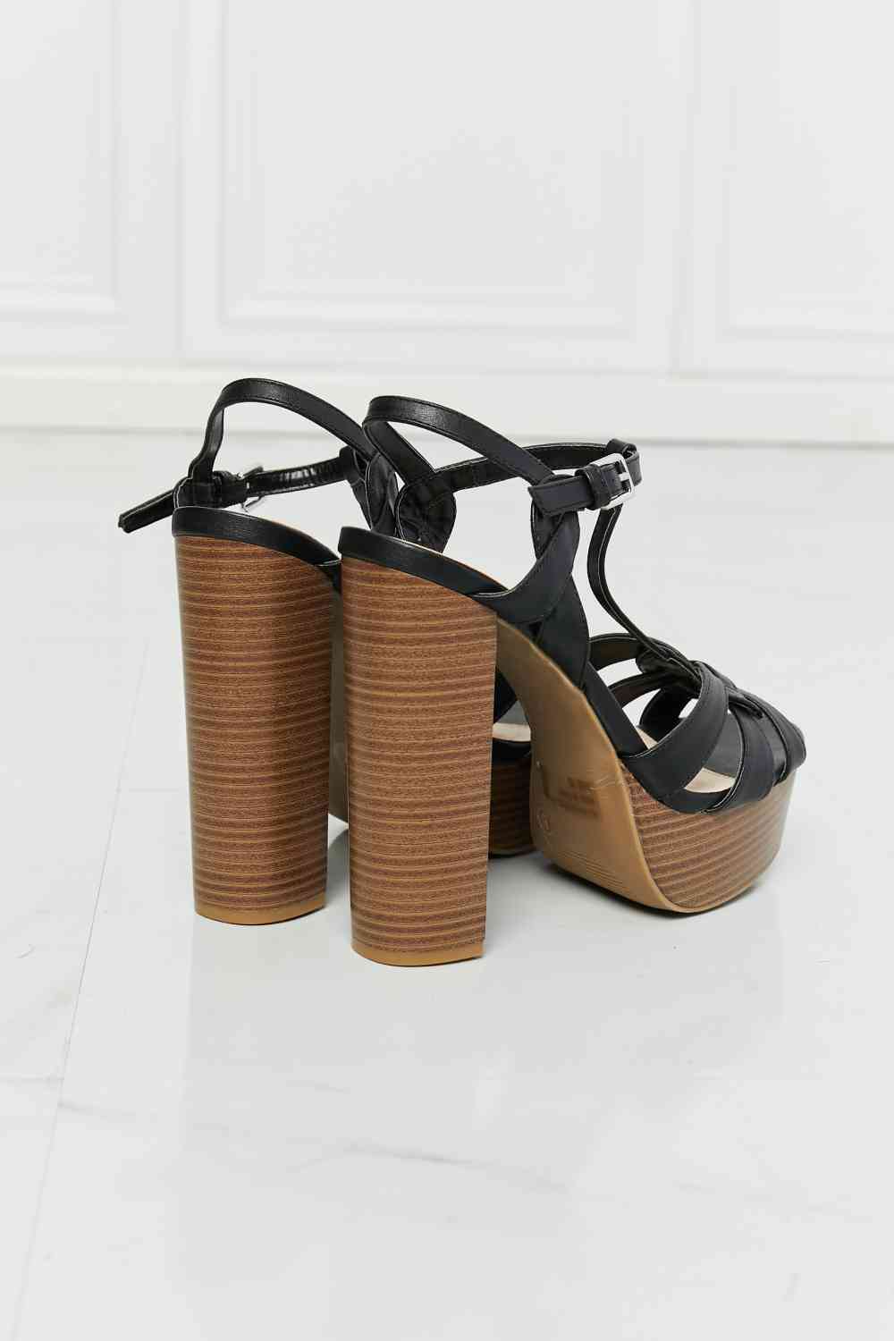 Legend She's Classy Strappy Heels - SELFTRITSS